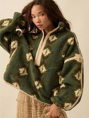Cozy Olive Patterned Sherpa Pullover with Cream Trim